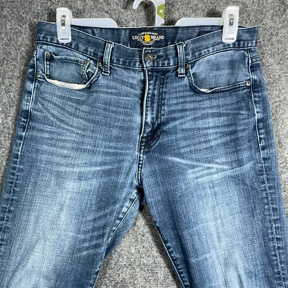 Lucky Brand 410 Athletic Fit Jeans Mens 34x34 Blue Medium Wash Denim 7MD10266 - Picture 4 of 15
